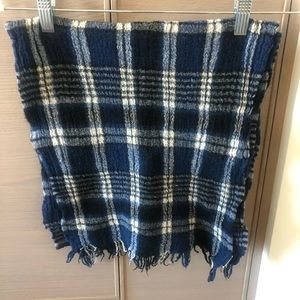 100% Wool Scarf